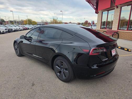 2022 Tesla Model 3 Standard Range