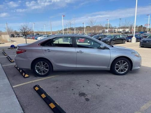 2015 Toyota Camry Hybrid SE
