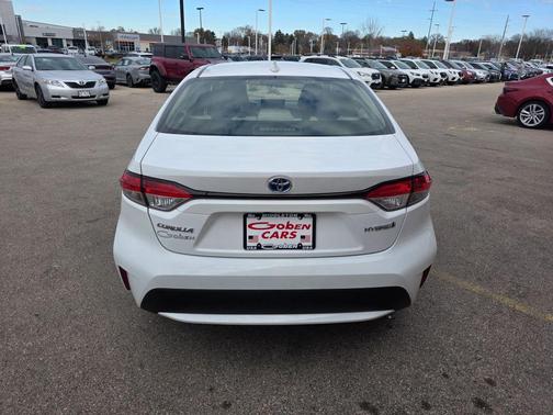 2020 Toyota Corolla Hybrid SE