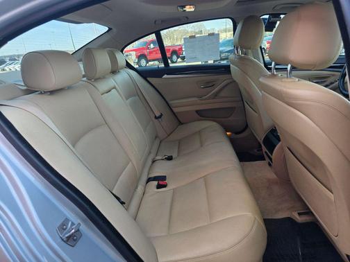 2015 BMW 535 535i Sedan 4D