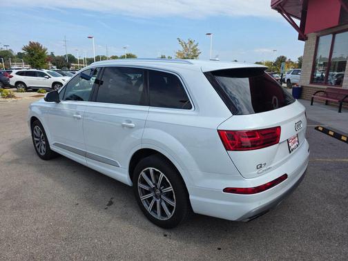 2017 Audi Q7 3.0T Premium