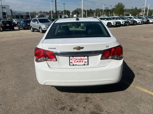 Summit White 2015 Chevrolet Cruze 2LT