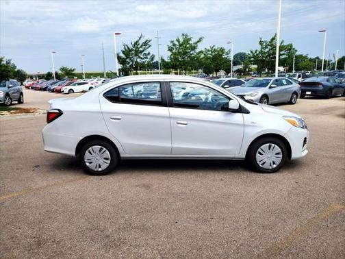 2022 Mitsubishi Mirage G4 SE