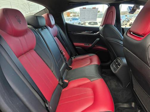 2020 Maserati Ghibli S Q4 GranSport