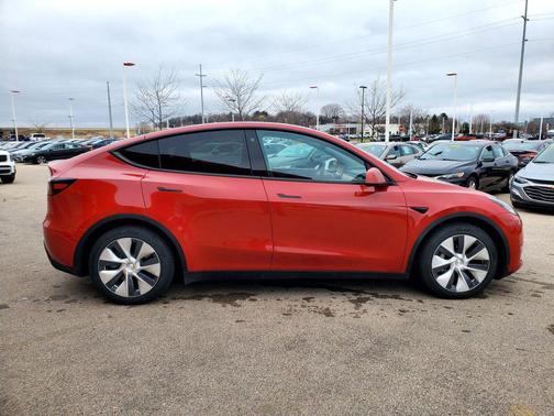 Red Multi-Coat 2021 Tesla Model Y Long Range Dual Motor All-Wheel Drive
