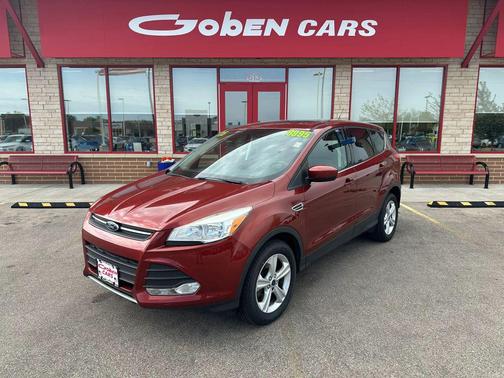 Sunset 2015 Ford Escape SE