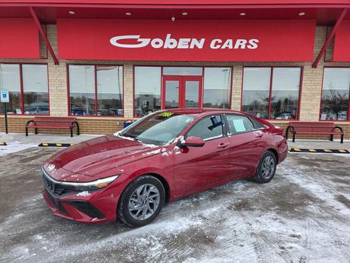 2024 Hyundai ELANTRA SEL