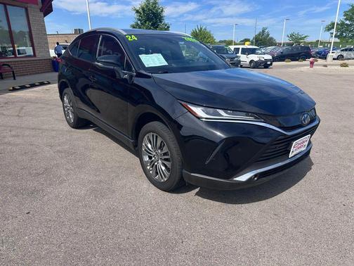 Black 2024 Toyota Venza XLE