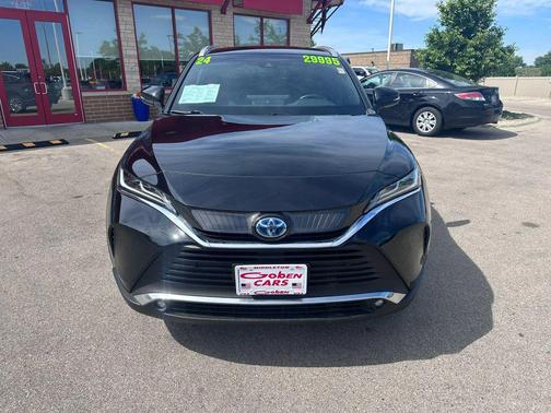 Black 2024 Toyota Venza XLE
