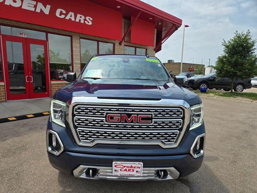 Pacific Blue Metallic 2022 GMC Sierra 1500 Denali