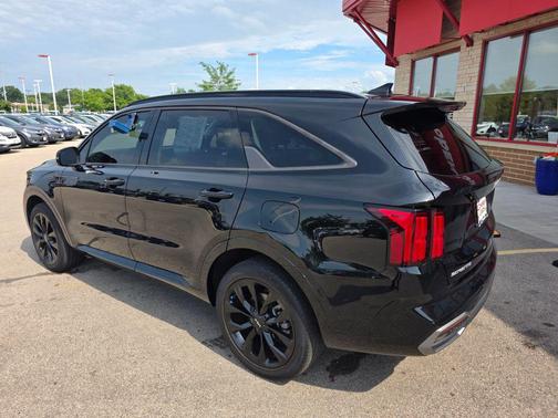2023 Kia Sorento SX