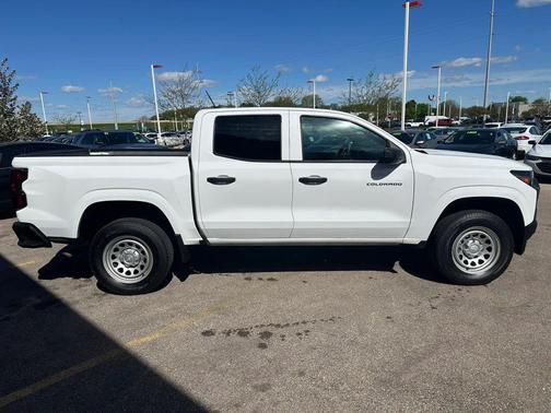 Summit White 2023 Chevrolet Colorado WT