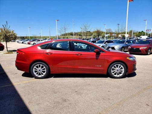 2019 Ford Fusion Hybrid SE