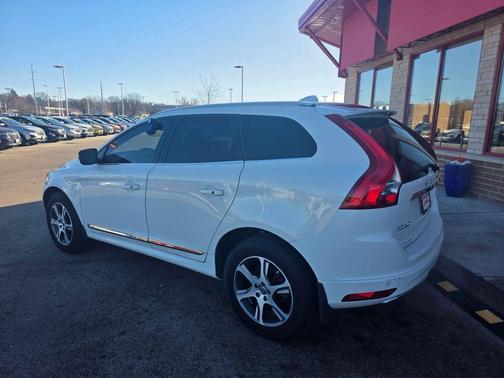 2015 Volvo XC60 T6 Platinum