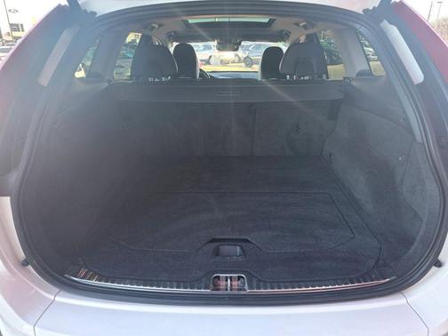 2015 Volvo XC60 T6 Platinum