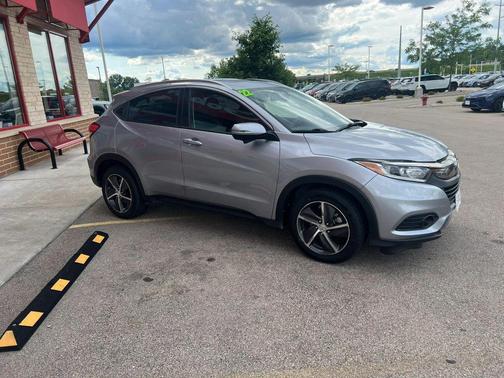 Lunar Silver Metallic 2022 Honda HR-V EX