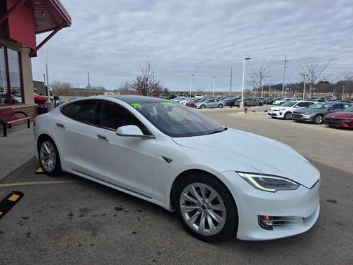 2020 Tesla Model S Long Range