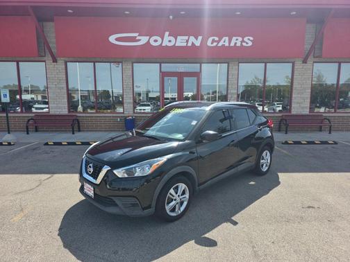 2019 Nissan Kicks S