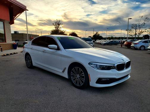 2017 BMW 530 530i Sedan 4D
