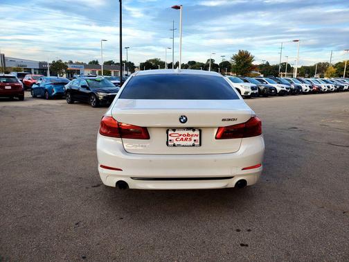 2017 BMW 530 530i Sedan 4D