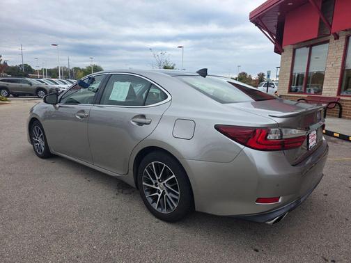 2016 Lexus ES 350 Base
