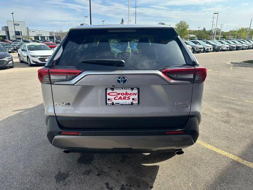Silver Sky Metallic 2019 Toyota RAV4 Hybrid Limited