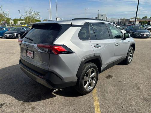 Silver Sky Metallic 2019 Toyota RAV4 Hybrid Limited