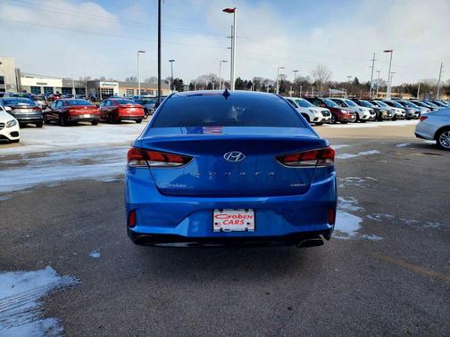 2018 Hyundai SONATA Limited