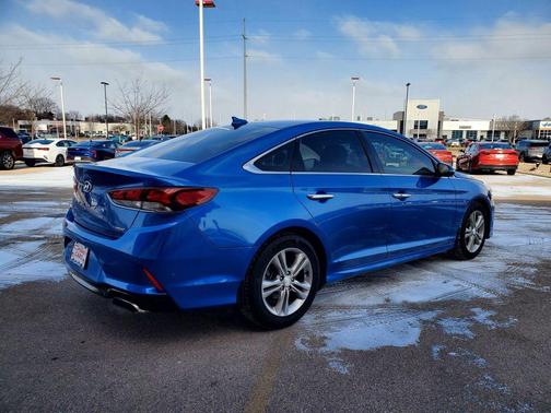 2018 Hyundai SONATA Limited