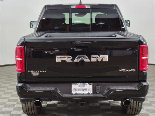 2025 RAM 1500 Limited