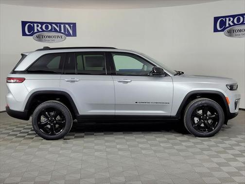 2025 Jeep Grand Cherokee Limited X