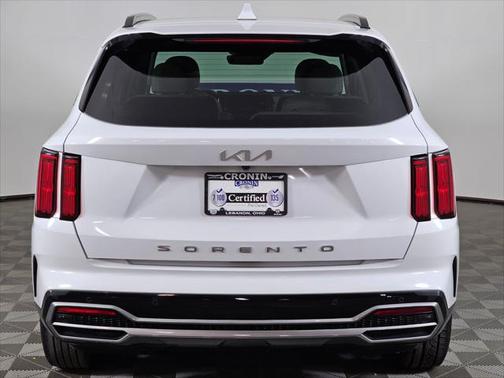 2022 Kia Sorento SX
