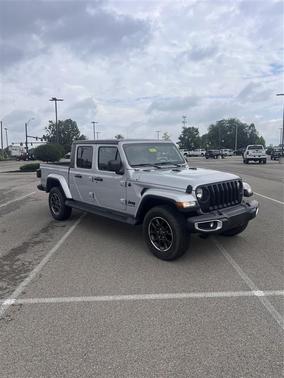 2022 Jeep Gladiator Sport S