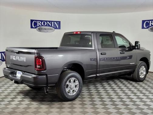 2025 RAM 2500 Big Horn Crew Cab 4x2 6'4' Box