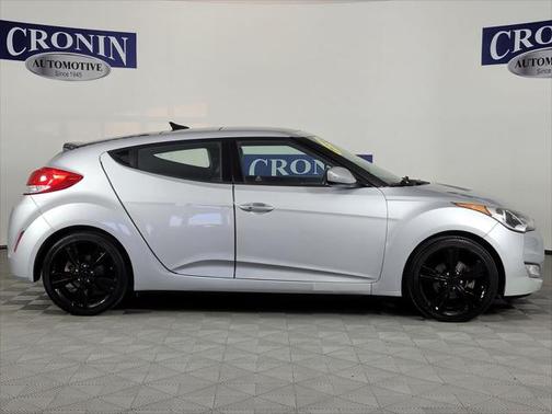 2016 Hyundai Veloster Base