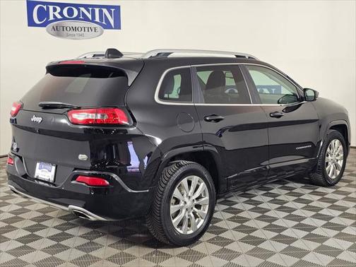 2018 Jeep Cherokee Overland