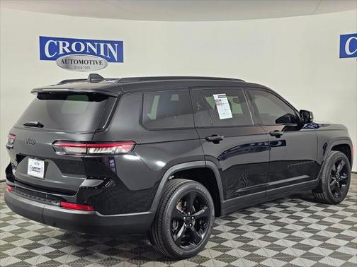 2023 Jeep Grand Cherokee L Altitude