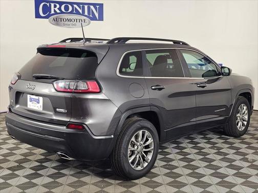 2022 Jeep Cherokee Latitude Lux
