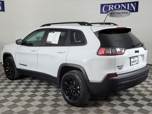 2023 Jeep Cherokee Altitude