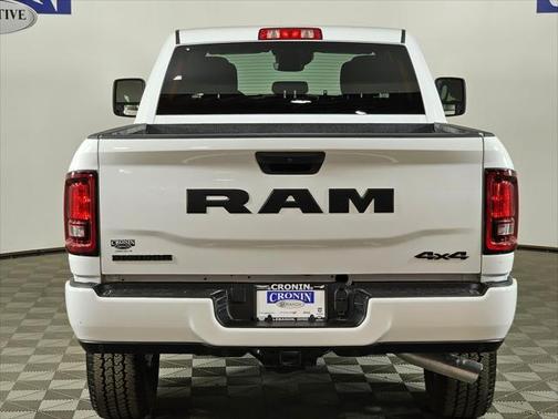 2025 RAM 2500 Big Horn Crew Cab 4x4 6'4' Box