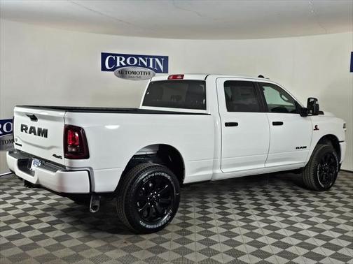 2025 RAM 2500 Big Horn Crew Cab 4x4 6'4' Box