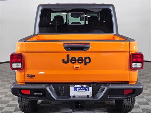 2025 Jeep Gladiator Sport S