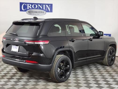 2025 Jeep Grand Cherokee Altitude