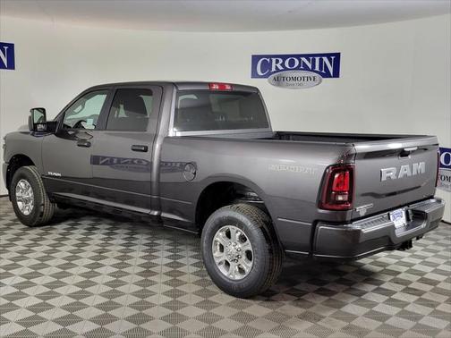 2025 RAM 2500 Big Horn Crew Cab 4x2 6'4' Box