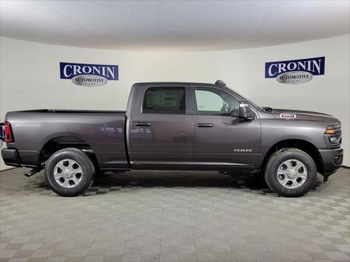 2025 RAM 2500 Big Horn Crew Cab 4x2 6'4' Box
