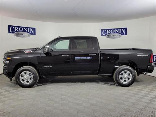 2025 RAM 2500 Big Horn Crew Cab 4x2 6'4' Box