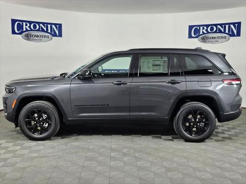2025 Jeep Grand Cherokee Altitude