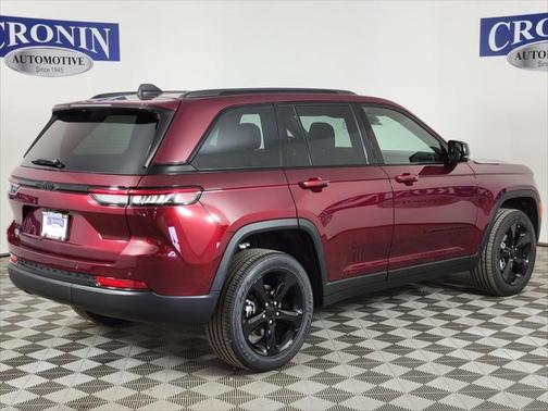 2025 Jeep Grand Cherokee Altitude