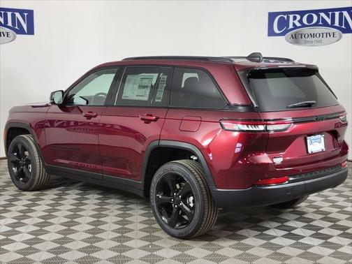 2025 Jeep Grand Cherokee Altitude