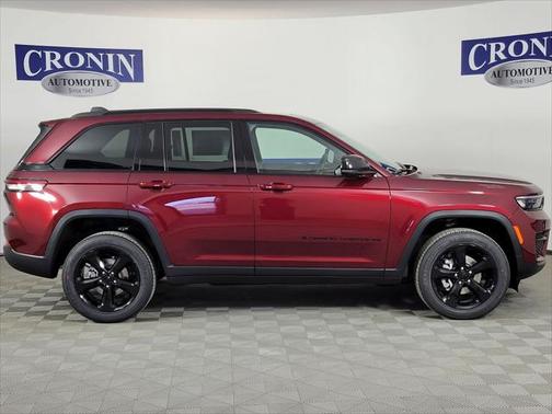 2025 Jeep Grand Cherokee Altitude